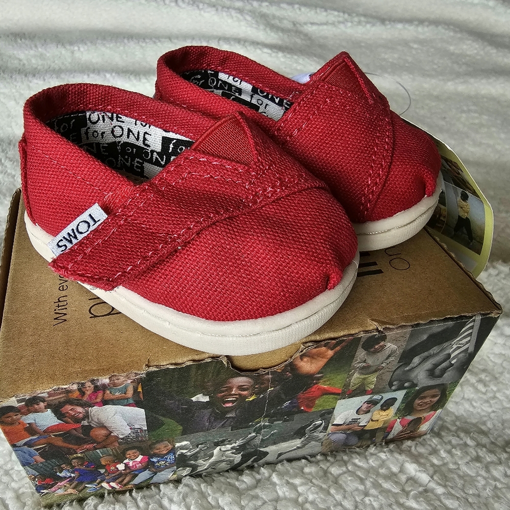 TOMS Tiny size 2 Red